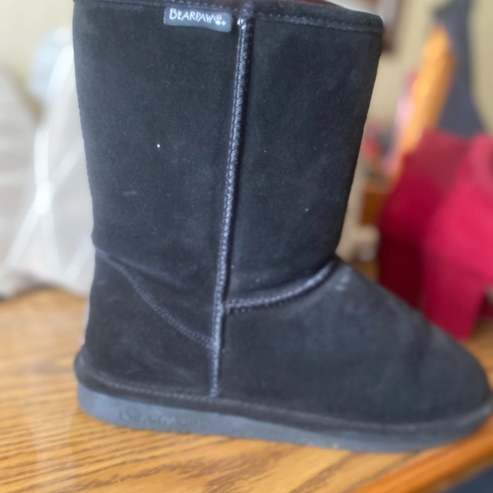 Emma Short Cow Suede